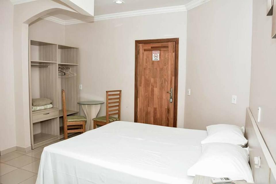 Hotel G & K Brasiléia Zewnętrze zdjęcie